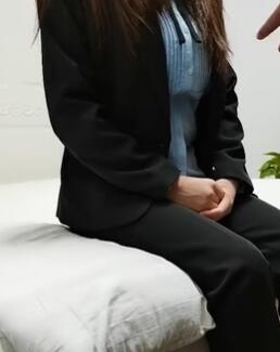 QJƾ