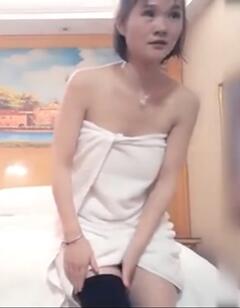 纹身猛男重金约极品身材外围小姐姐 白嫩